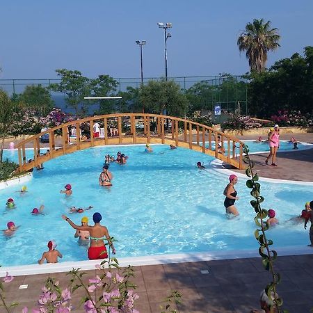 Villaggio Marinella Direttamente Sul Mare Isola Di Capo Rizzuto Eksteriør billede